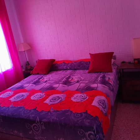 Rooms Pineda Пинеда-де-Мар Экстерьер фото