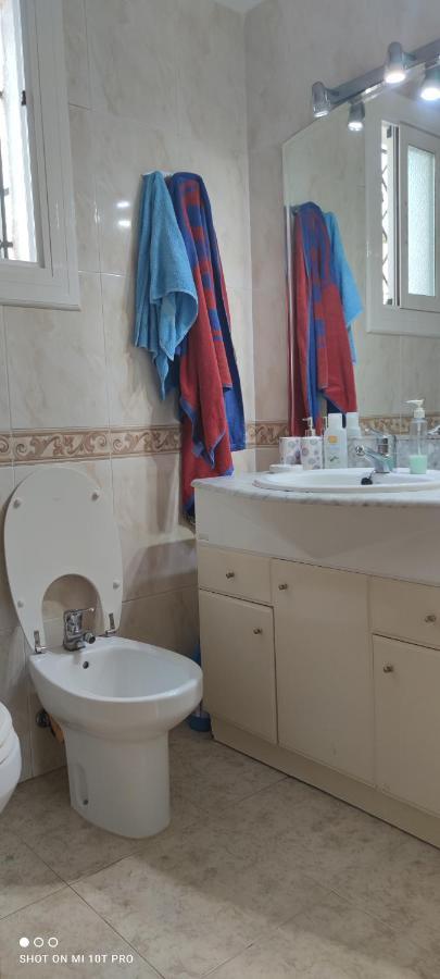 Rooms Pineda Пинеда-де-Мар Экстерьер фото
