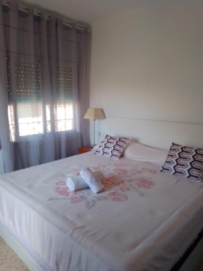 Rooms Pineda Пинеда-де-Мар Экстерьер фото
