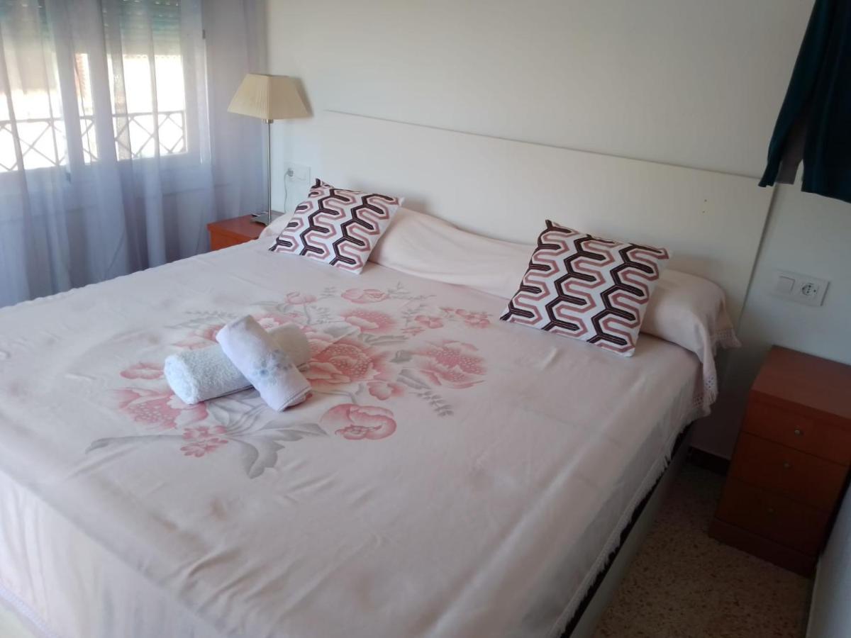 Rooms Pineda Пинеда-де-Мар Экстерьер фото