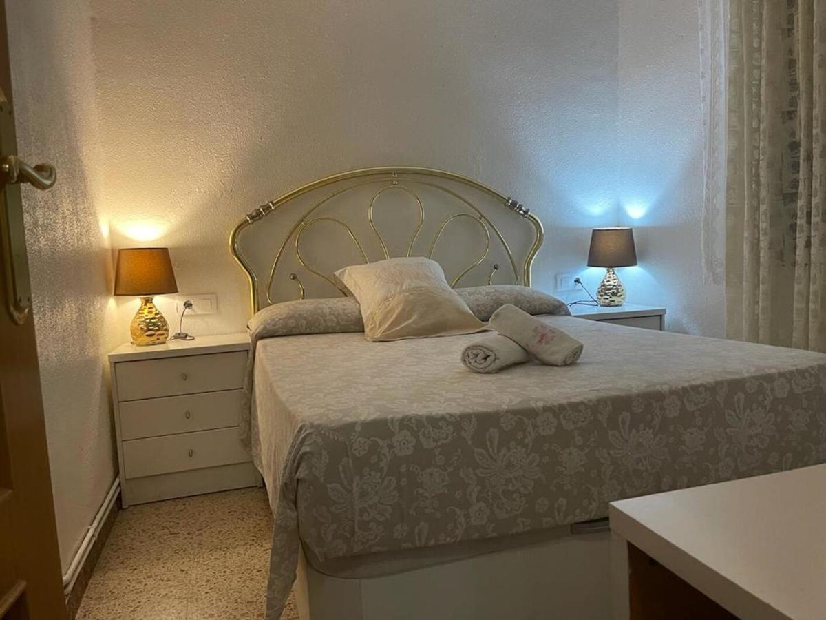 Rooms Pineda Пинеда-де-Мар Экстерьер фото