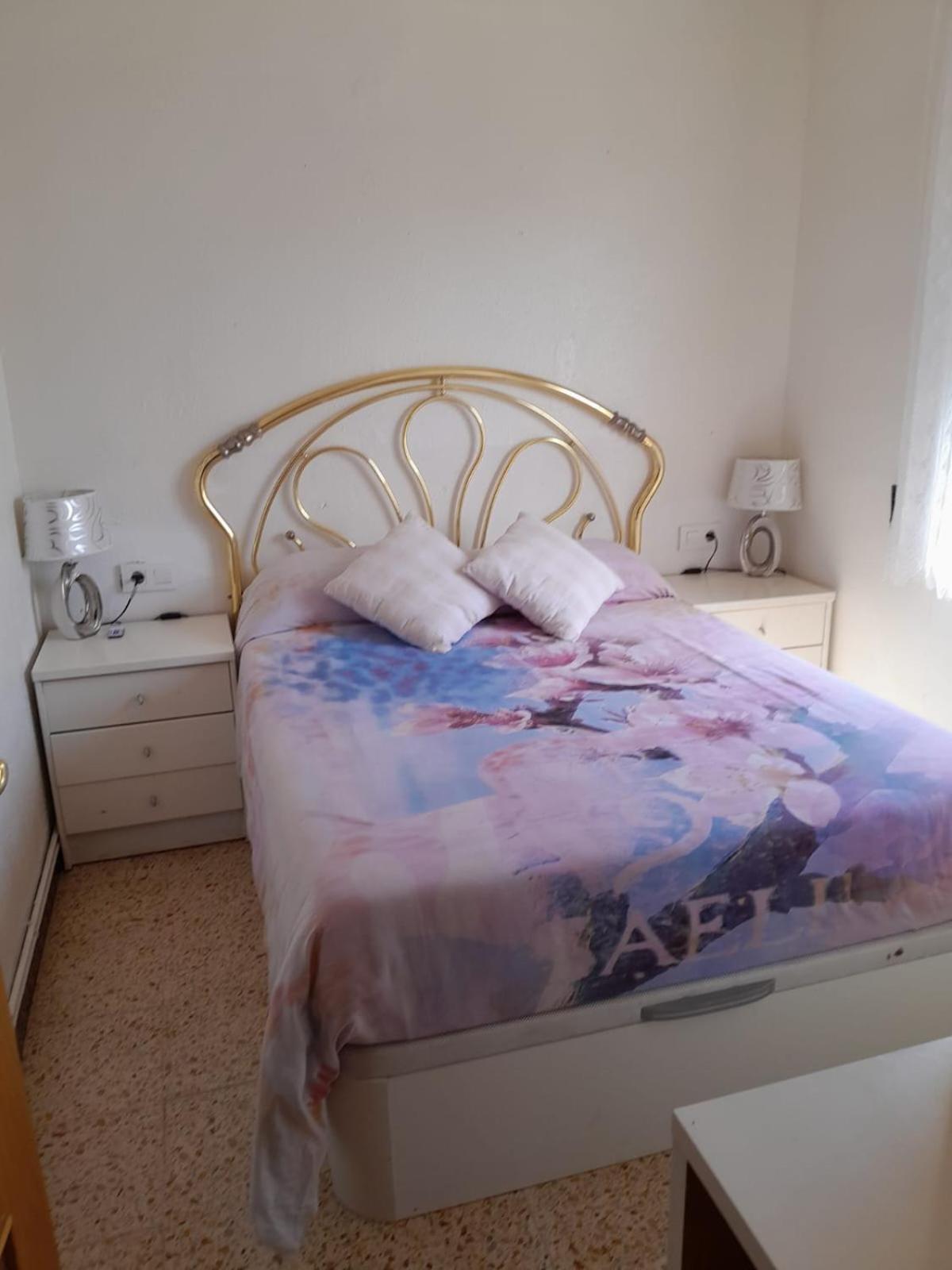 Rooms Pineda Пинеда-де-Мар Экстерьер фото