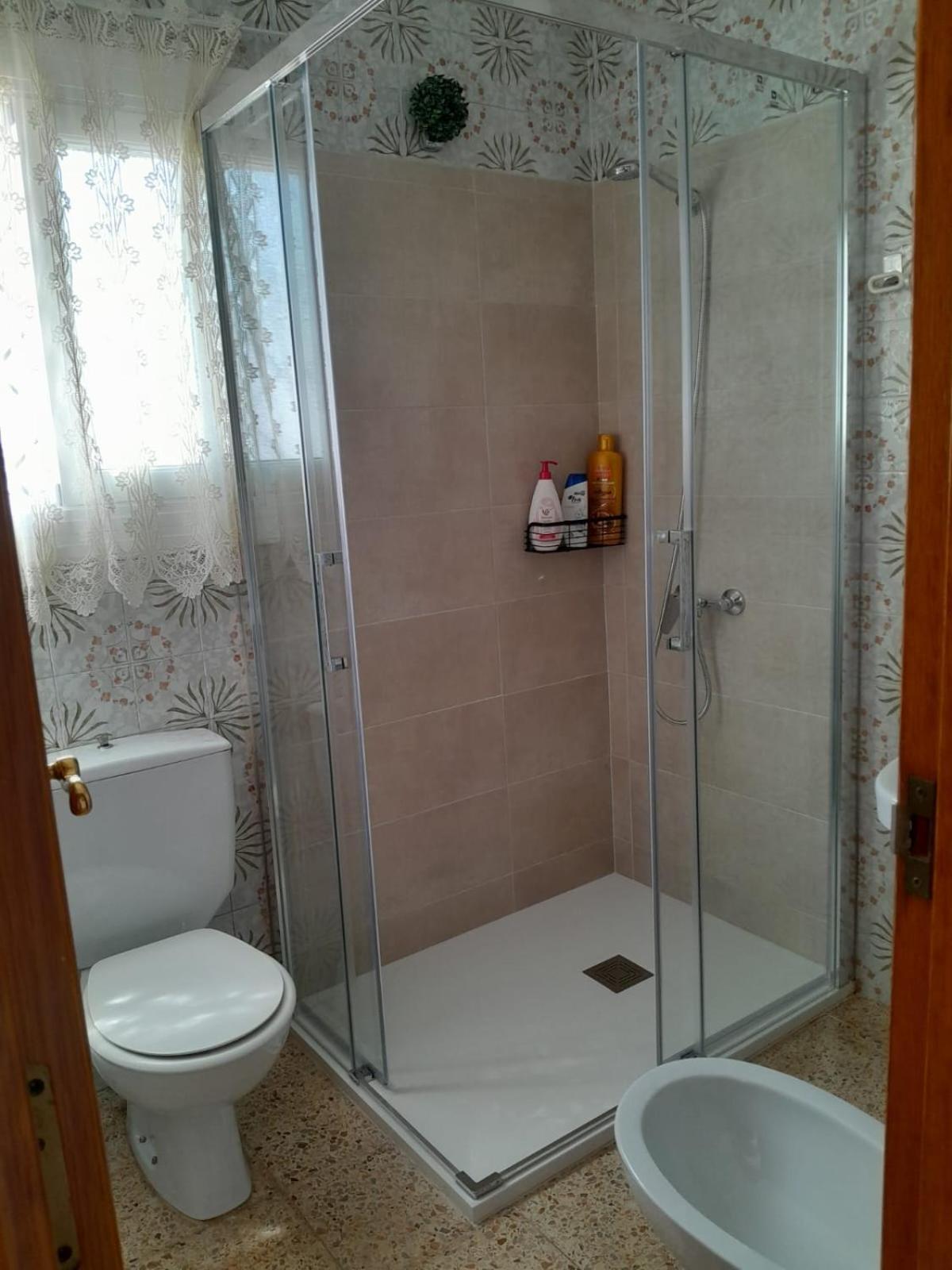Rooms Pineda Пинеда-де-Мар Экстерьер фото