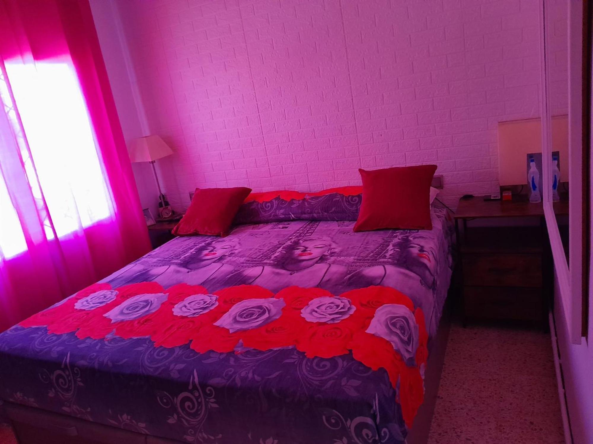 Rooms Pineda Пинеда-де-Мар Экстерьер фото